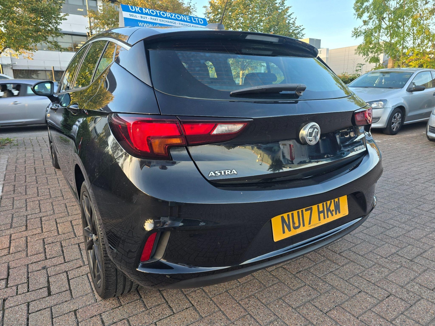 Vauxhall Astra 2017 - Cars