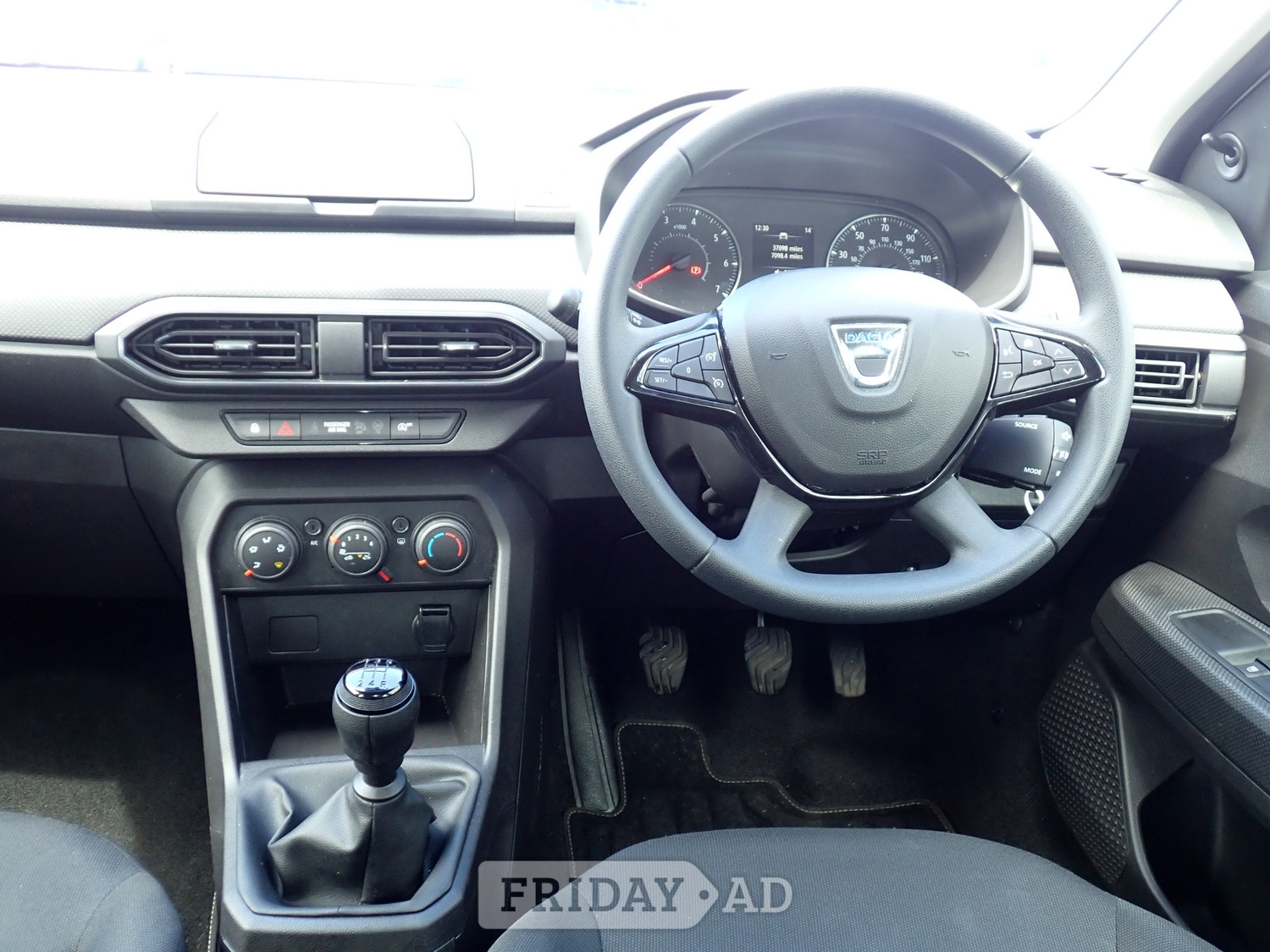 Dacia Sandero Tonbridge