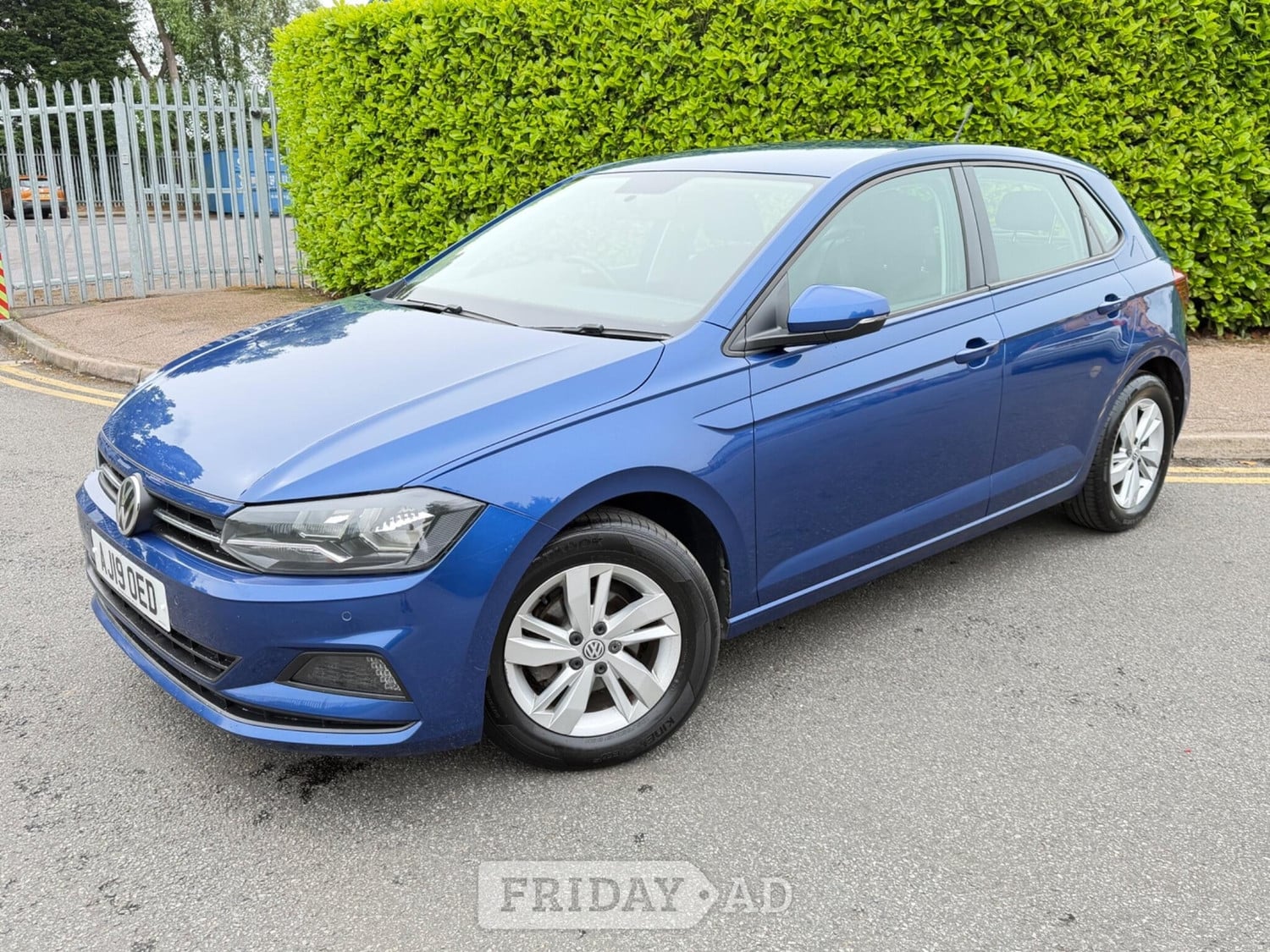 Volkswagen Polo 2019 - Cars in Tonbridge