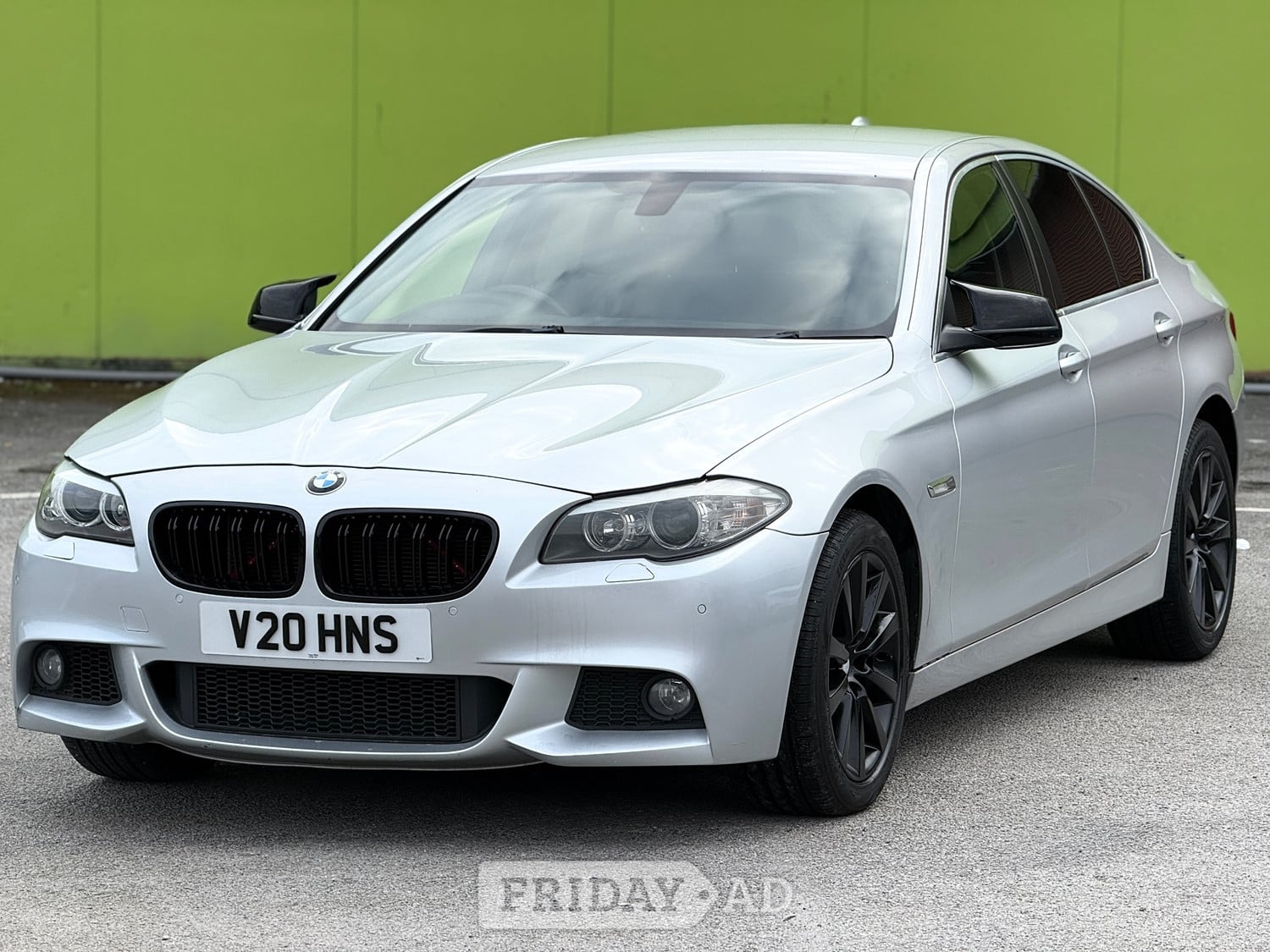 [ berth ]BMW 5 Series
