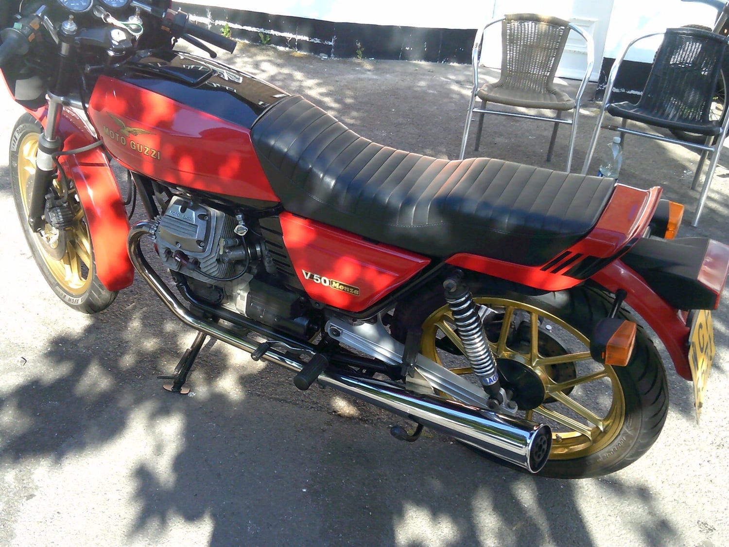 [ berth ]Moto Guzzi V50