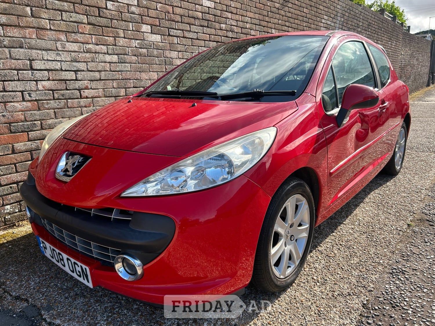 Peugeot 207 2008 in Eastbourne