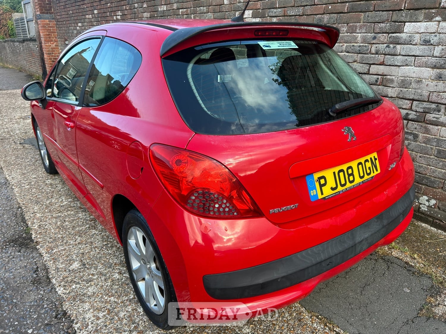 Peugeot 207 2008 - Cars in Eastbourne