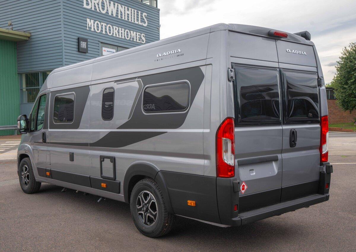 [2 berth ]Adria Twin Select 640 SGX
