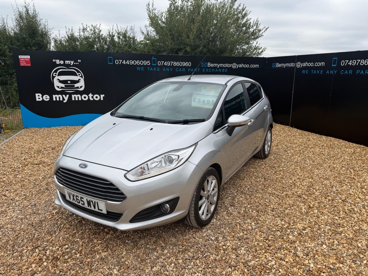 [ berth ]Ford Fiesta