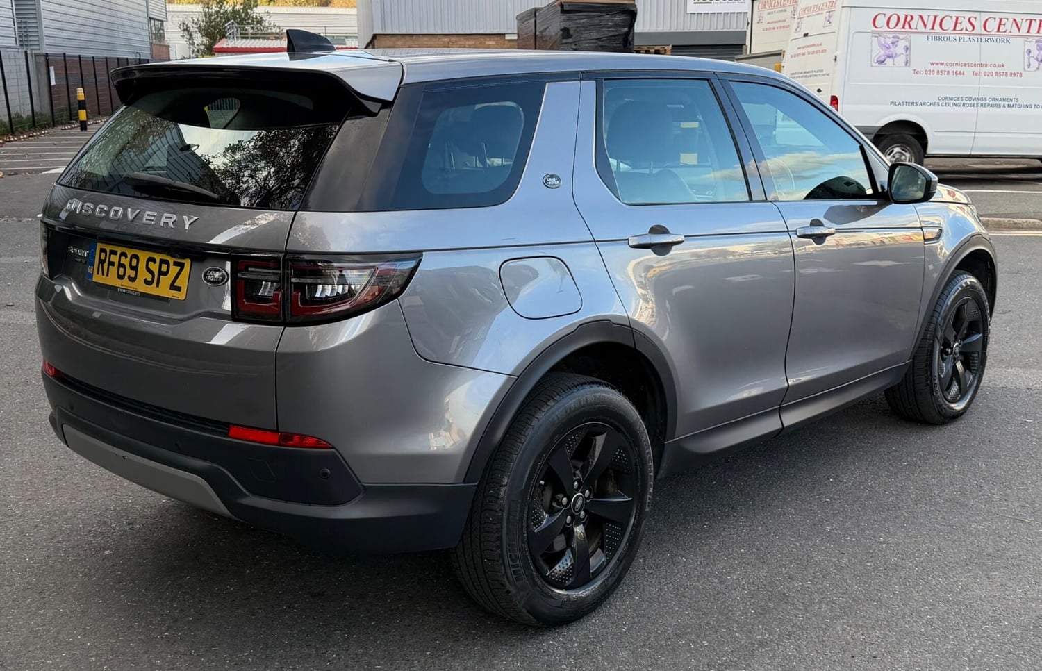 Land Rover Discovery Sport 2020 - Cars in Brent