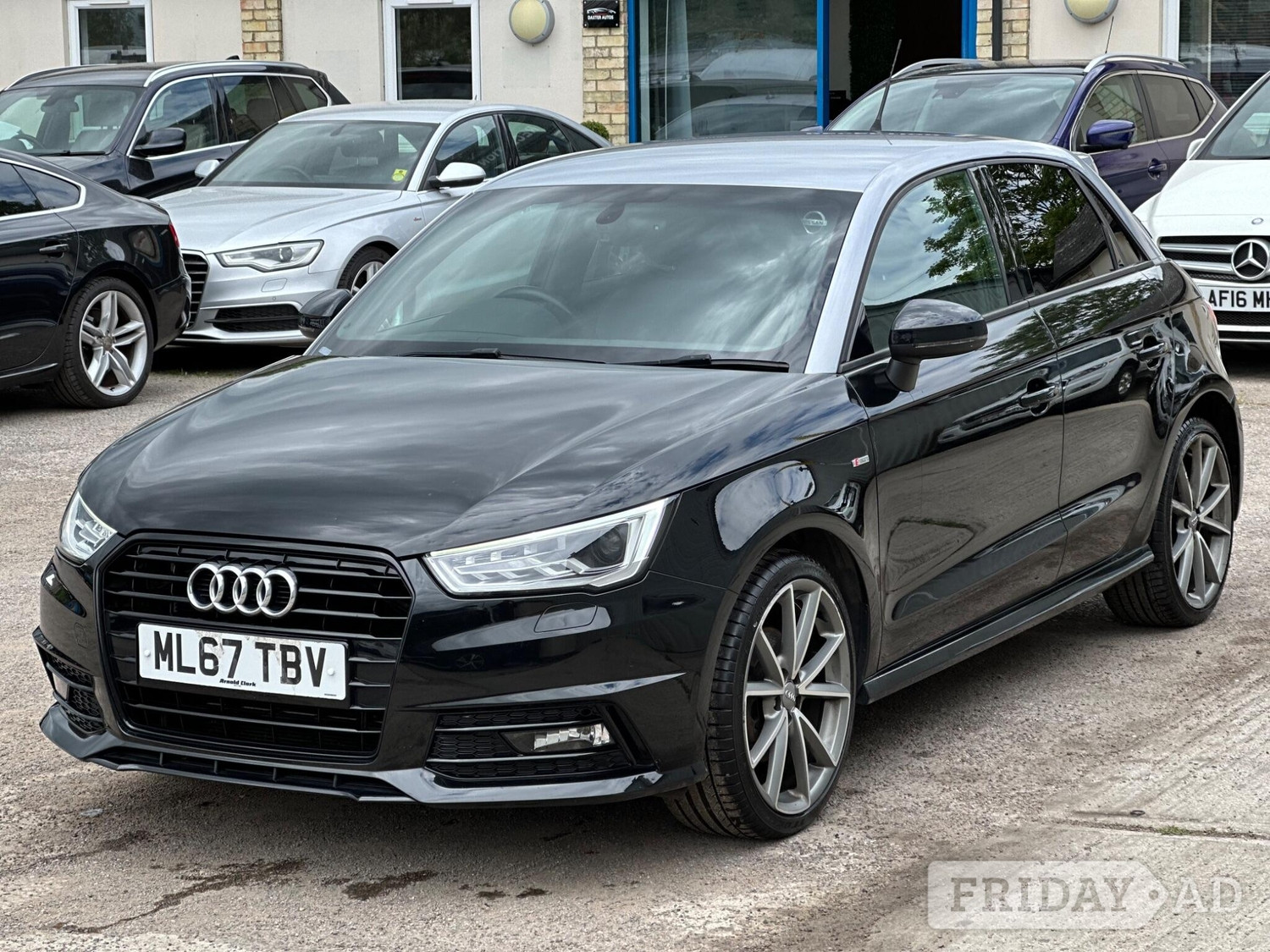[ berth ]Audi A1