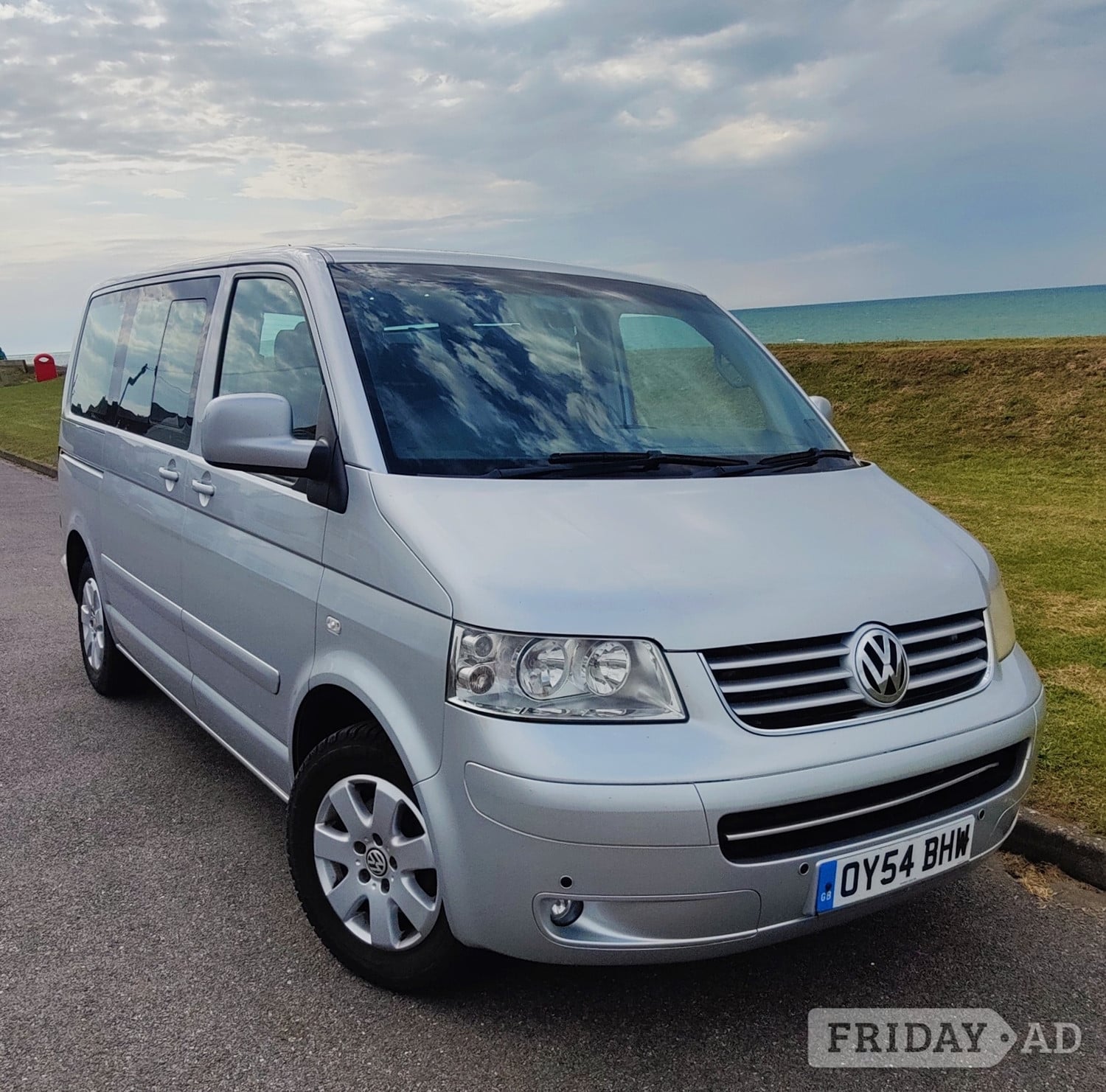 Volkswagen Caravelle 2004 in Yapton