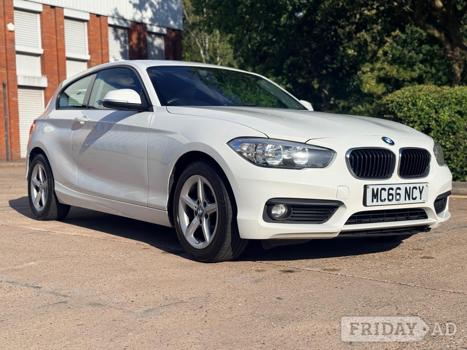 BMW 1 Series 2016 - Cars