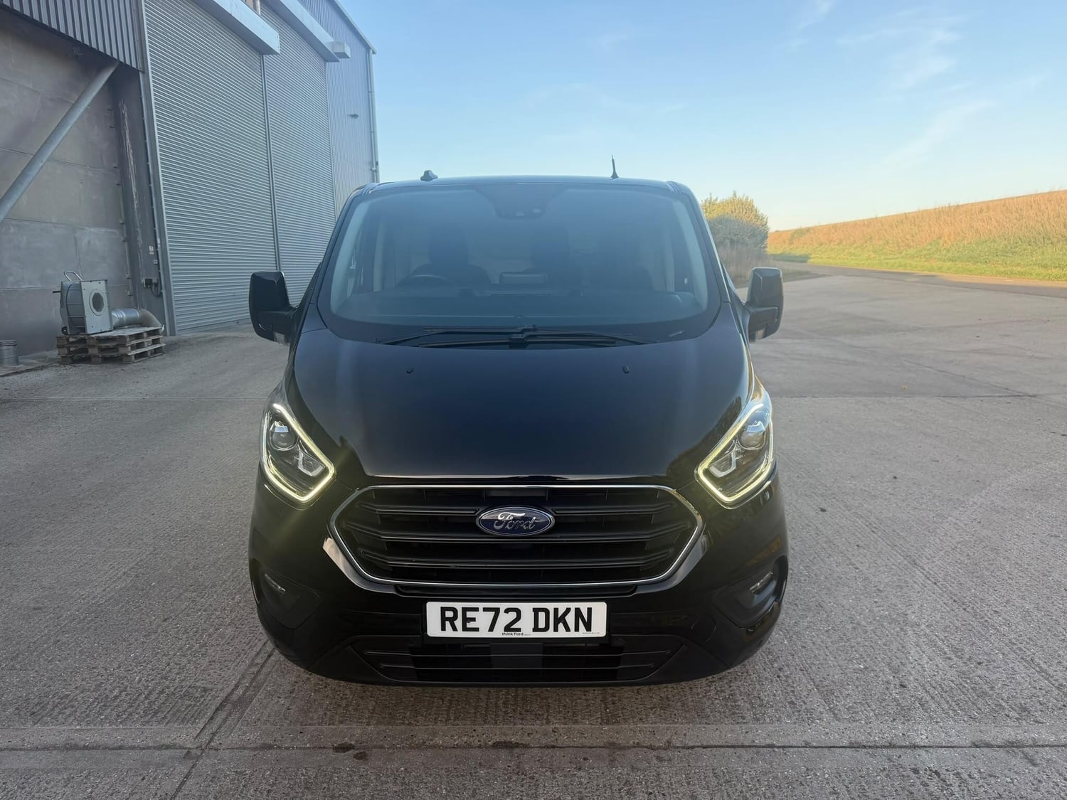 Ford Transit Custom 2022 - Vans & Commercial Vehicles in Newbury