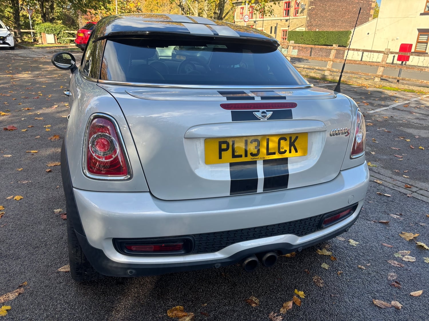 Mini Coupe 2013 - Cars in Leeds