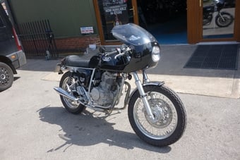 Mash Motorcycles Cafe Racer 2022