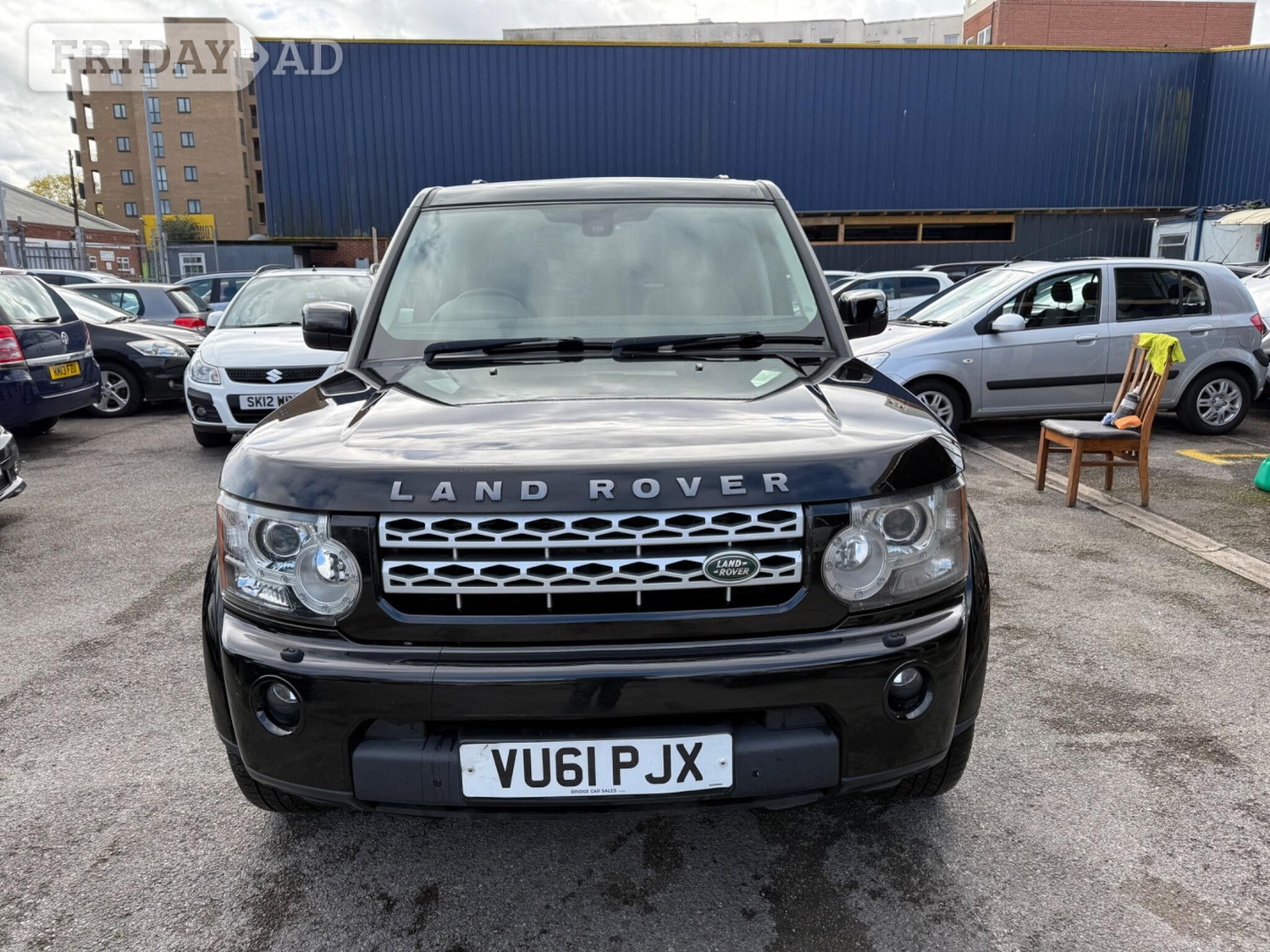 [ berth ]Land Rover Discovery 4