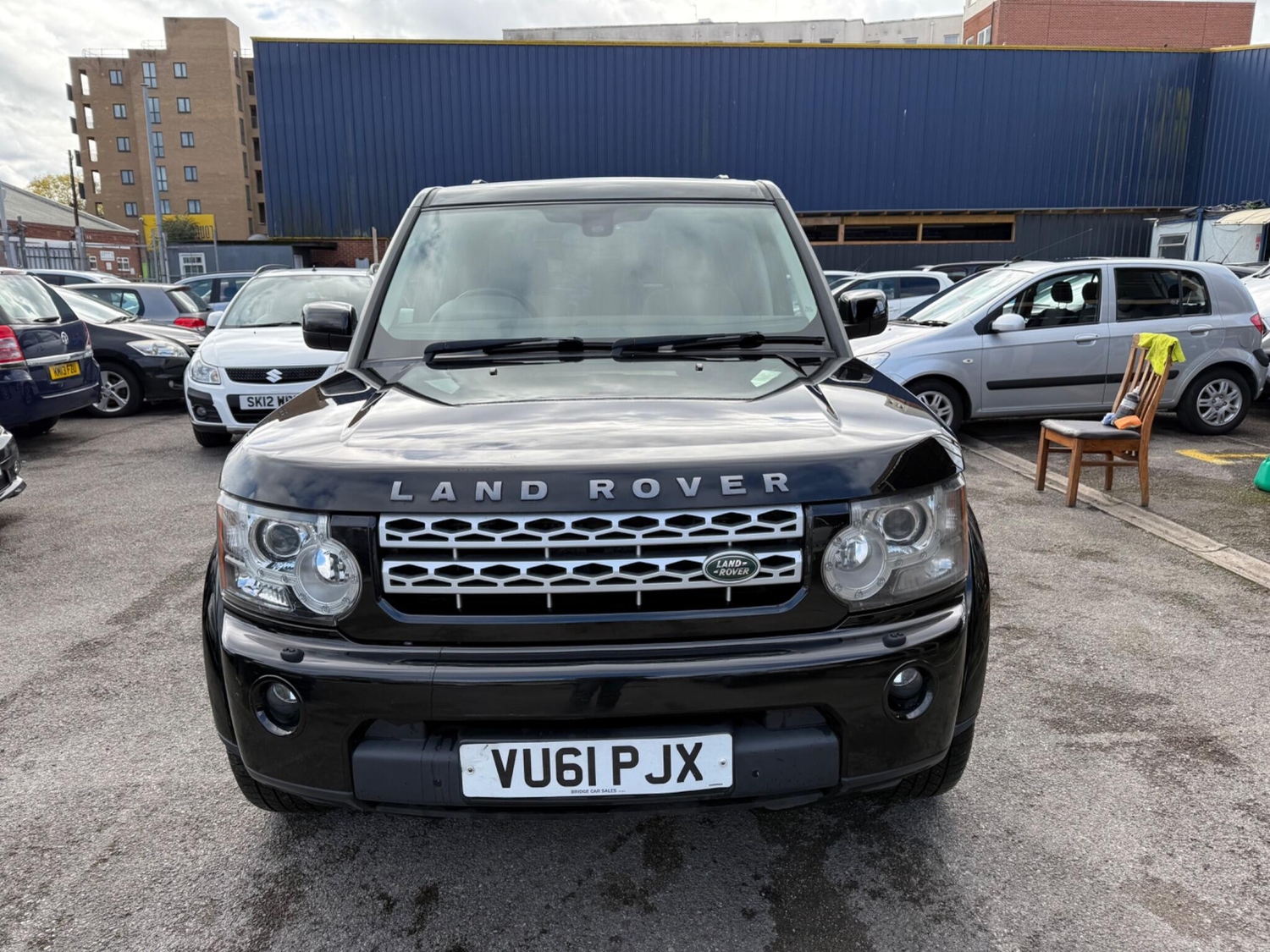 [ berth ]Land Rover Discovery 4