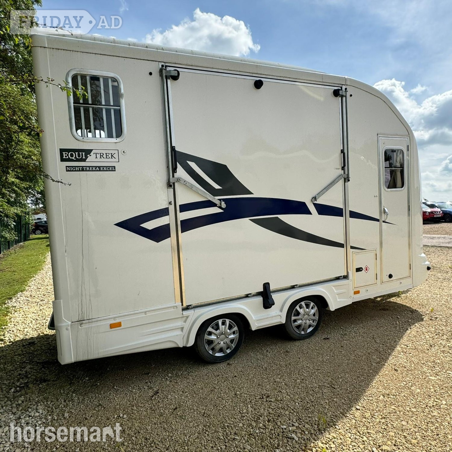 Equi-Trek Night-Treka Excel   Horse Trailer in Epworth