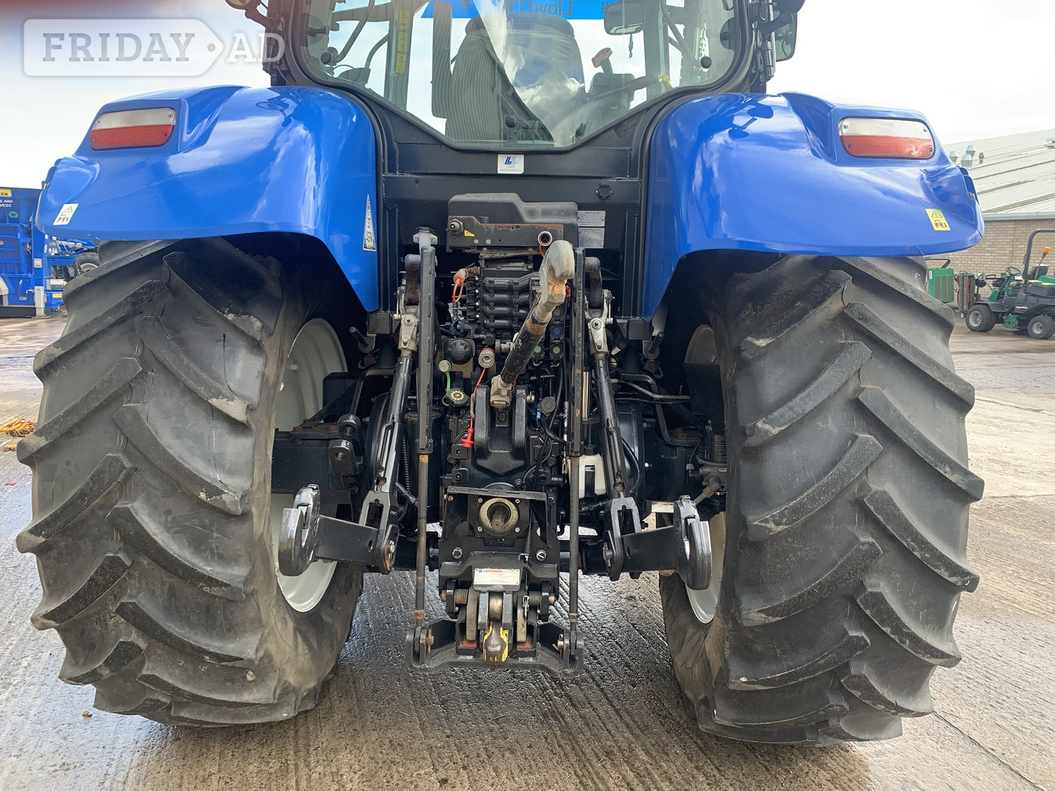 New Holland T7.200 (2013) Tractor - Farm & Agricultural Vehicles