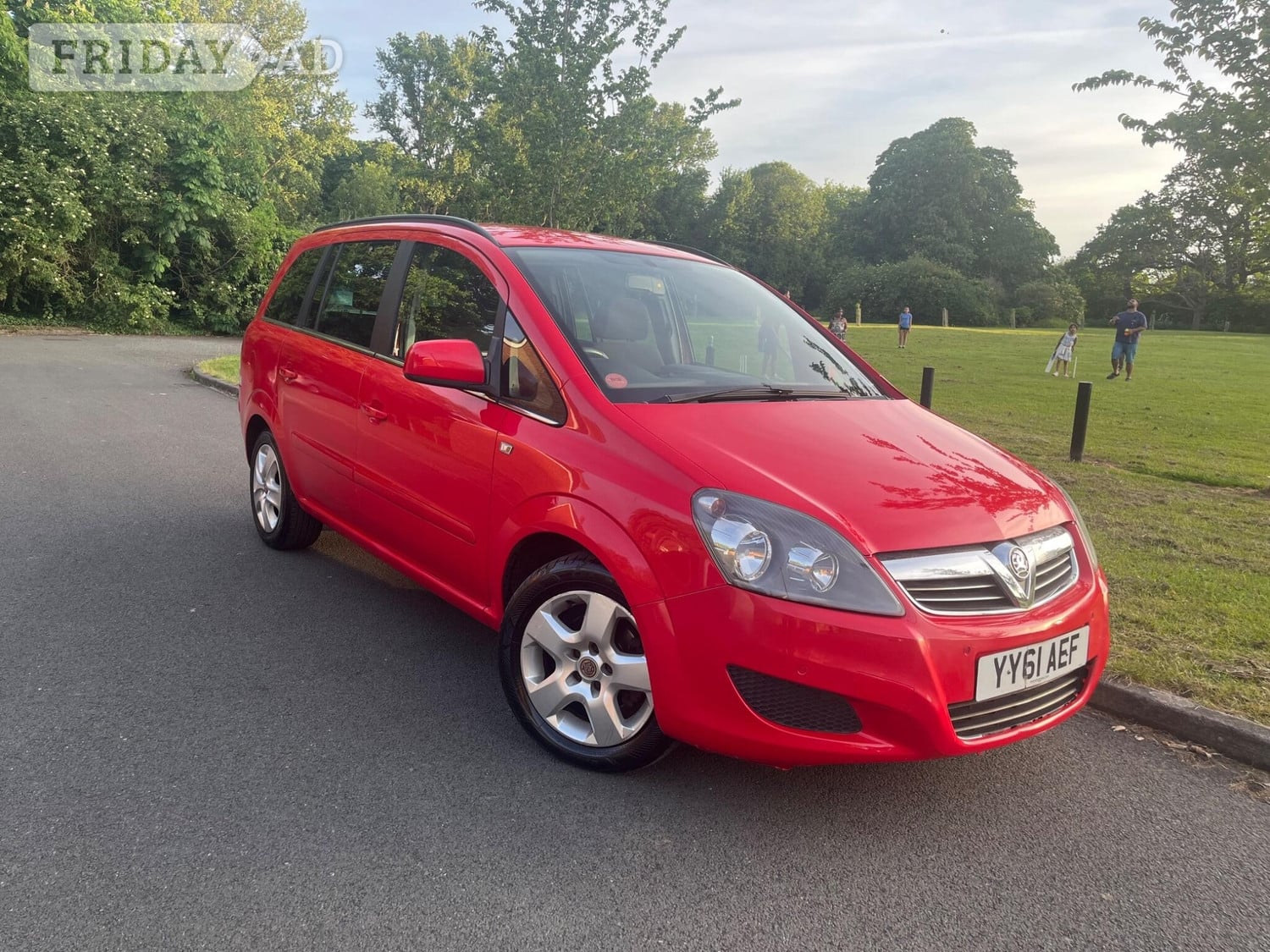 Vauxhall Zafira 2011 in Bedford