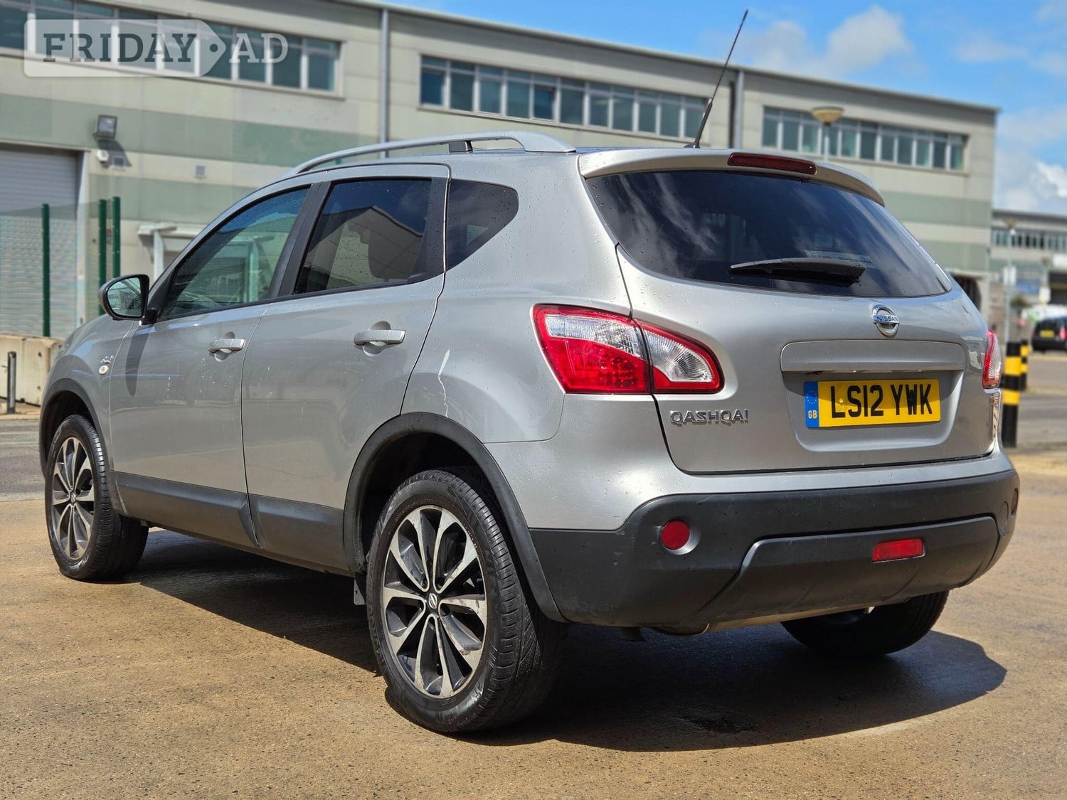 [ berth ]Nissan Qashqai