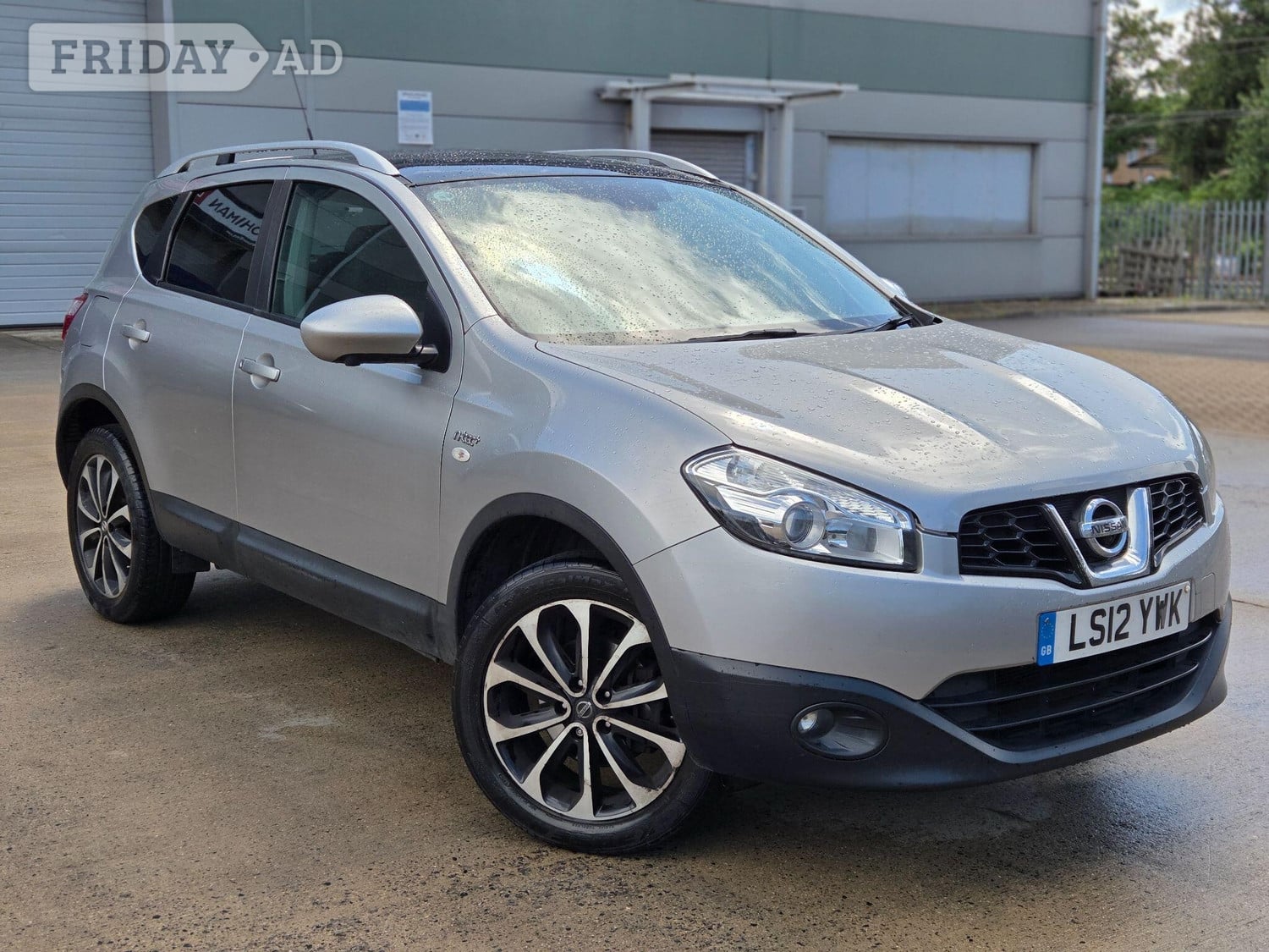 Nissan Qashqai 2012 in Slough