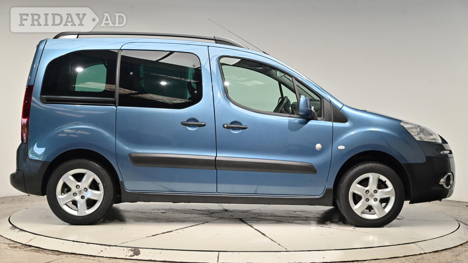 Peugeot Partner Tepee 2015 - Cars in Cullompton