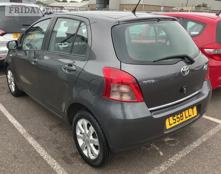 [ berth ]Toyota Yaris