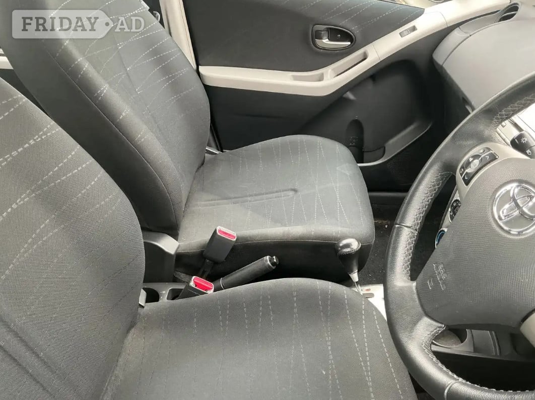 Toyota Yaris 2008 - Cars in Harrow