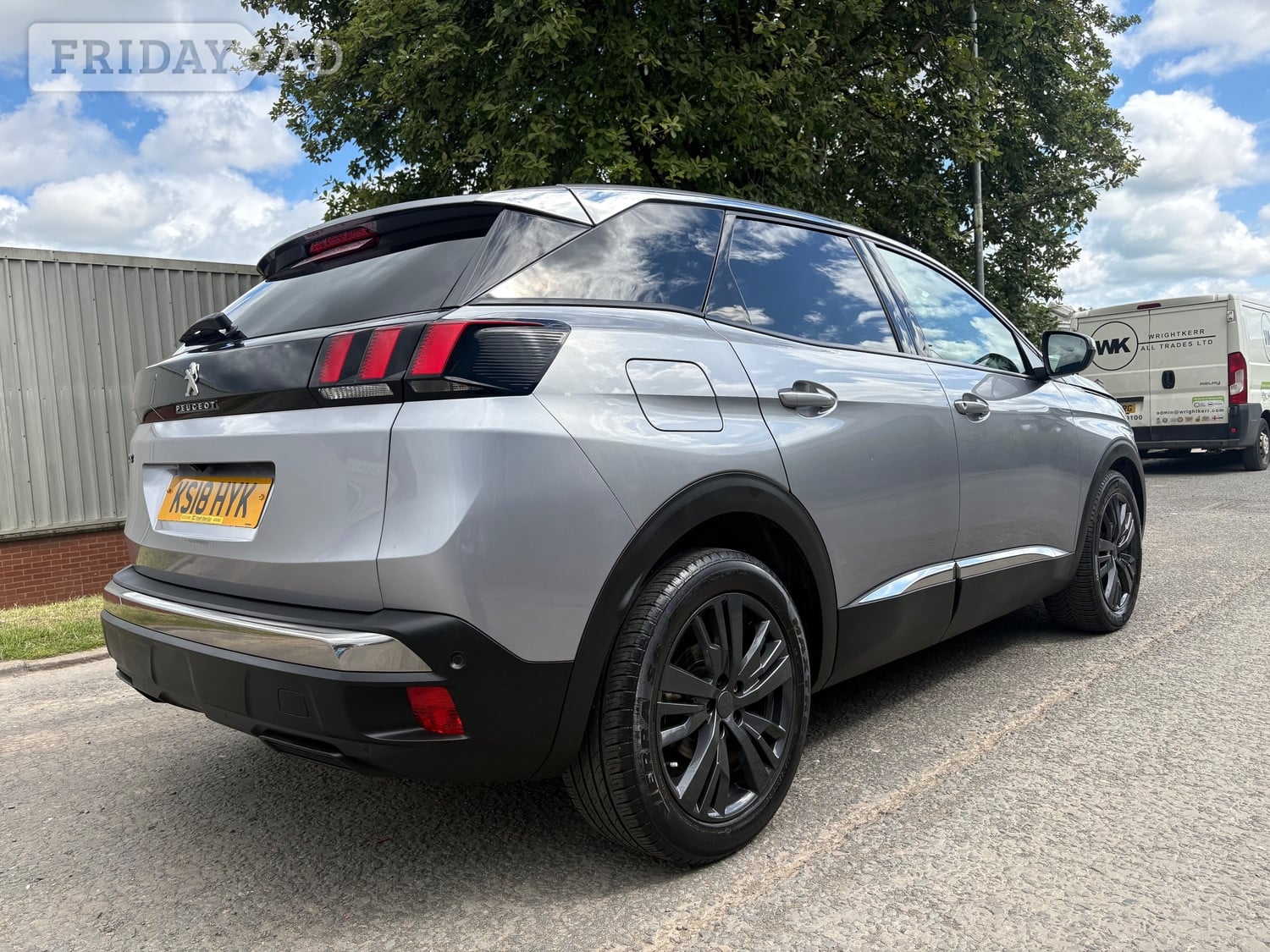 [ berth ]Peugeot 3008