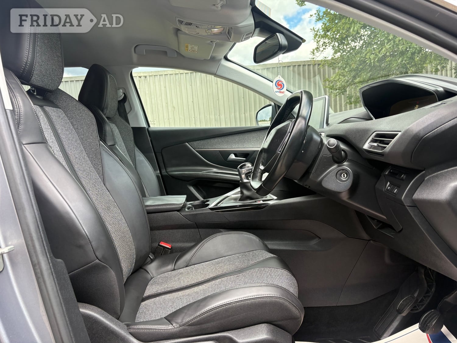 Peugeot 3008 2018 - Cars in Airdrie