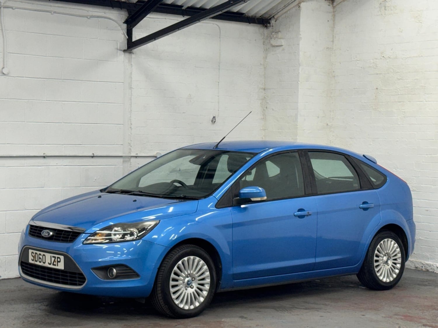 Ford Focus 2010 - Cars