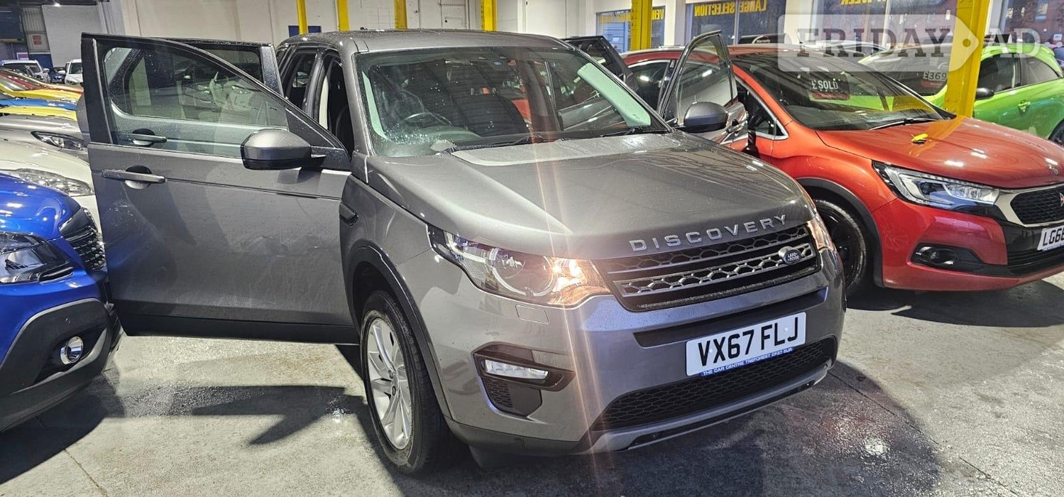 [ berth ]Land Rover Discovery Sport