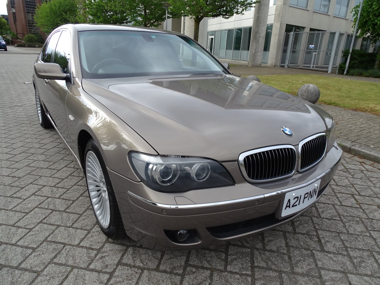 BMW 7 Series Slough