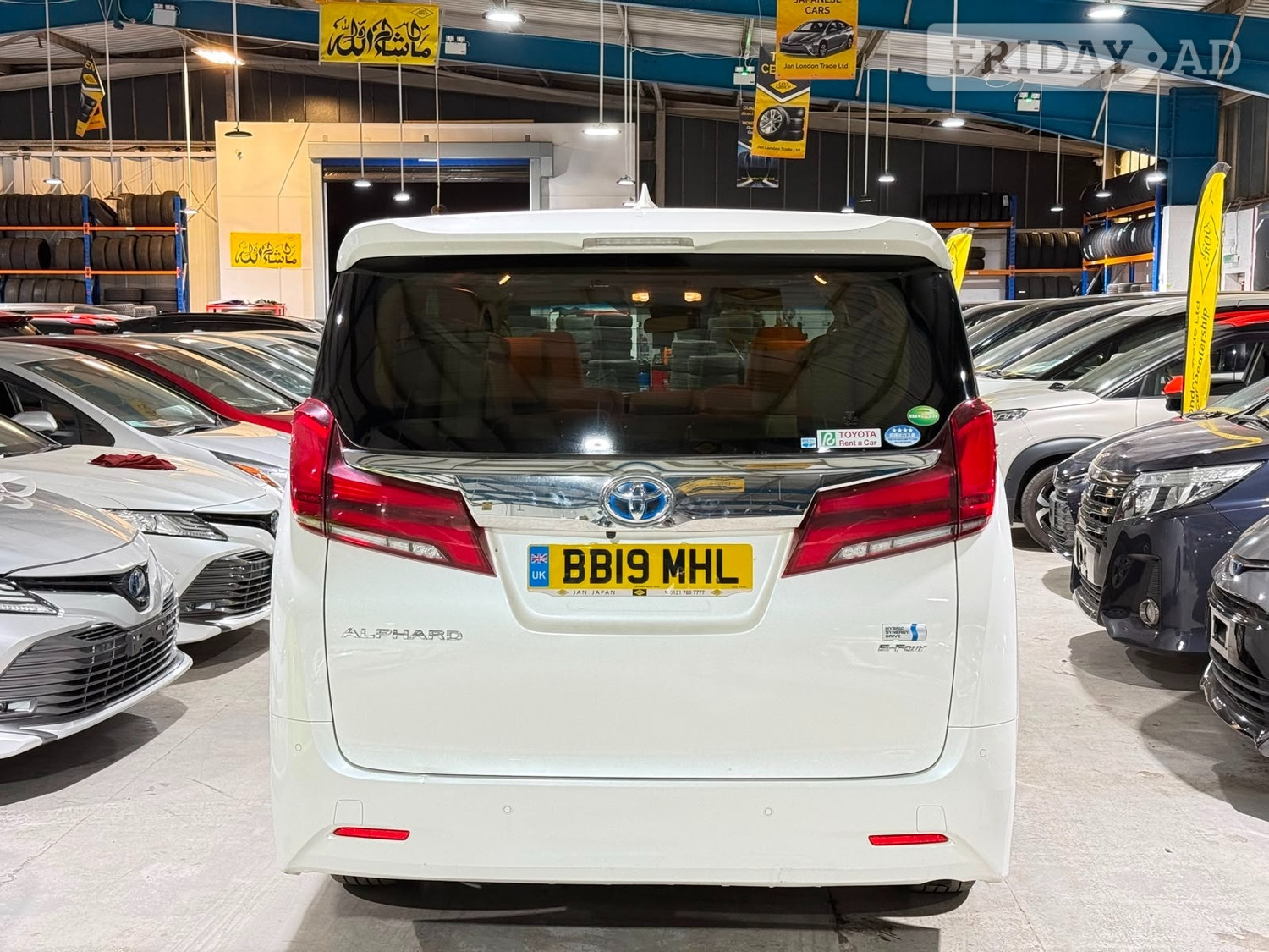 Toyota Alphard 2019 - Cars in Birmingham