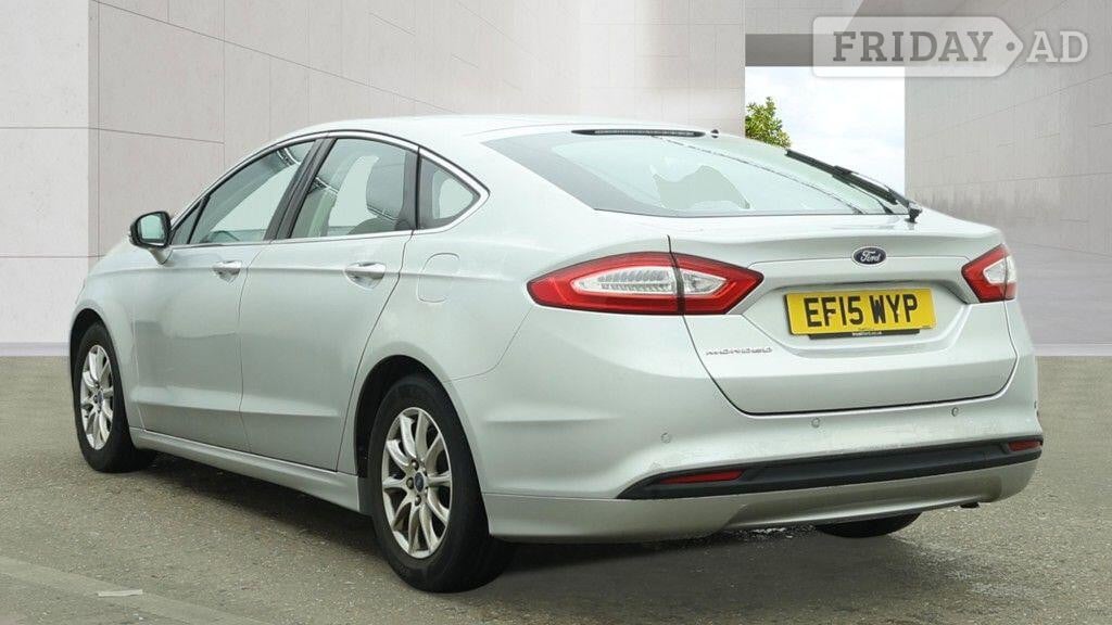 [ berth ]Ford Mondeo