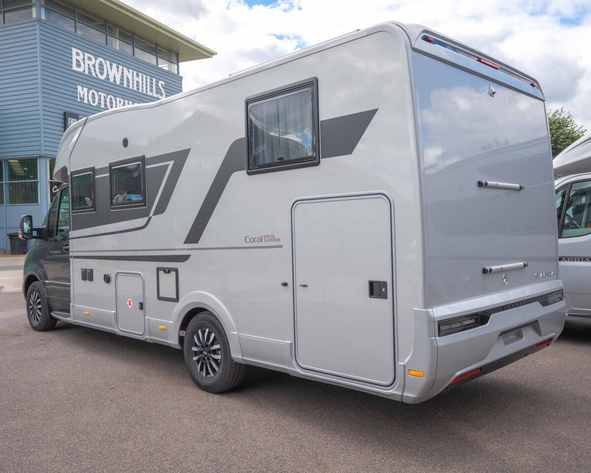[3 berth ]Adria Coral Supreme MB 670 DL 170BHP Auto Mercedes 170