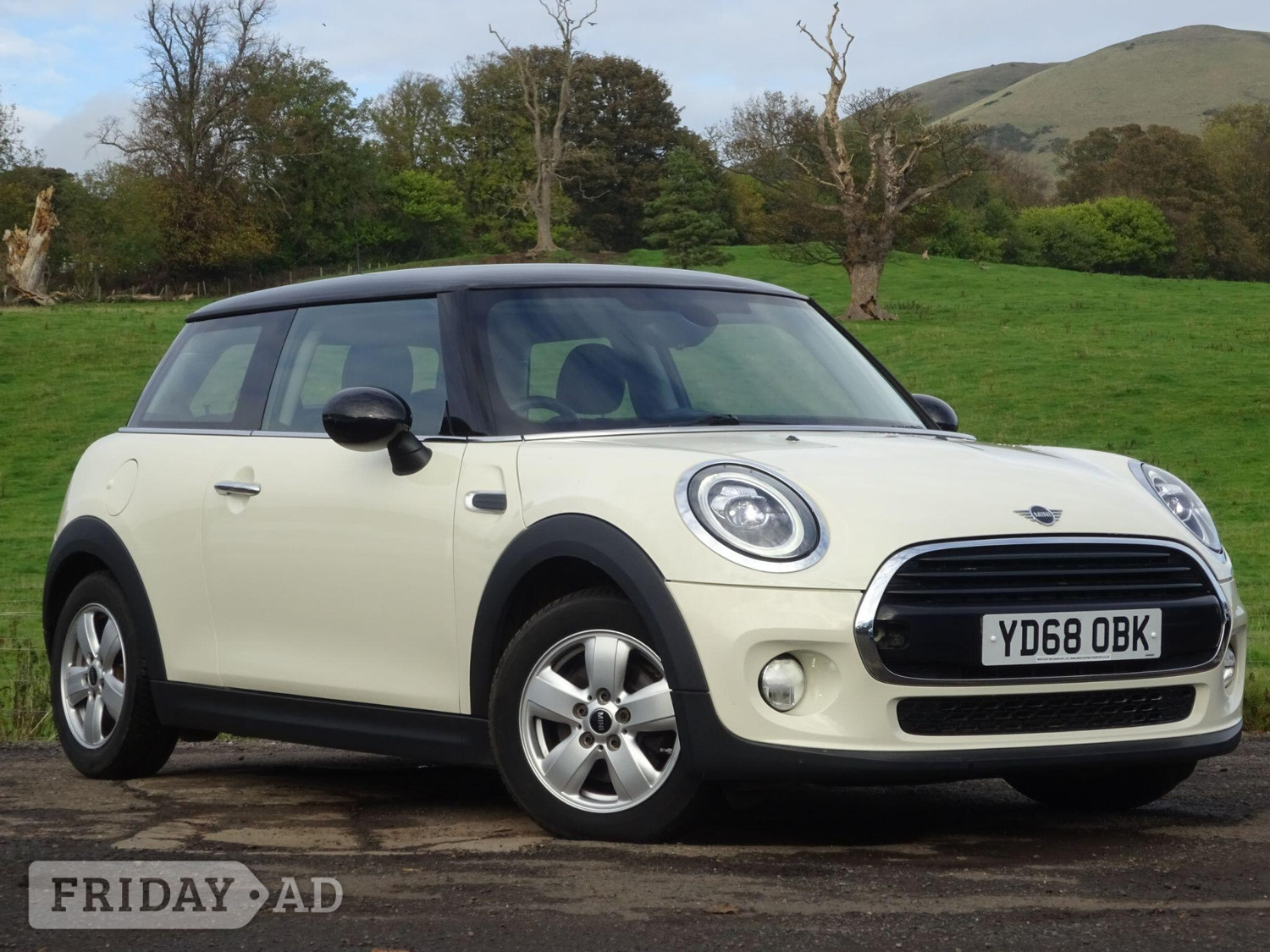 Mini Hatch 2018 in Leven