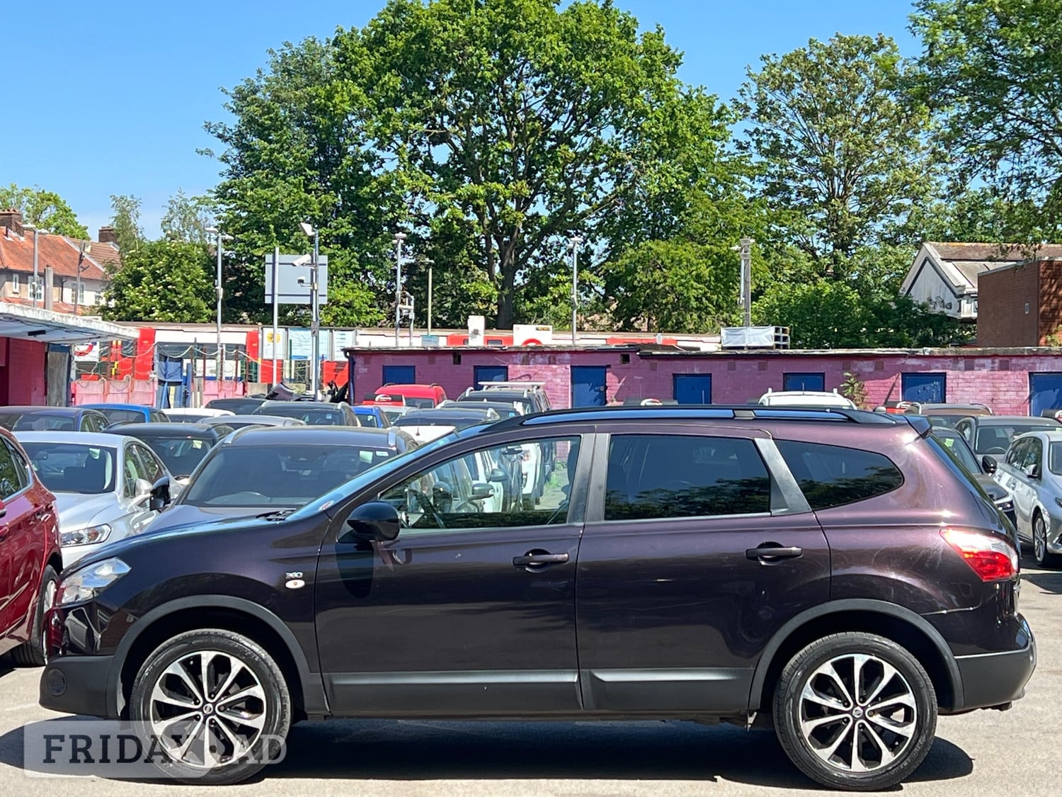 Nissan Qashqai+2 2013 - Cars in Brent