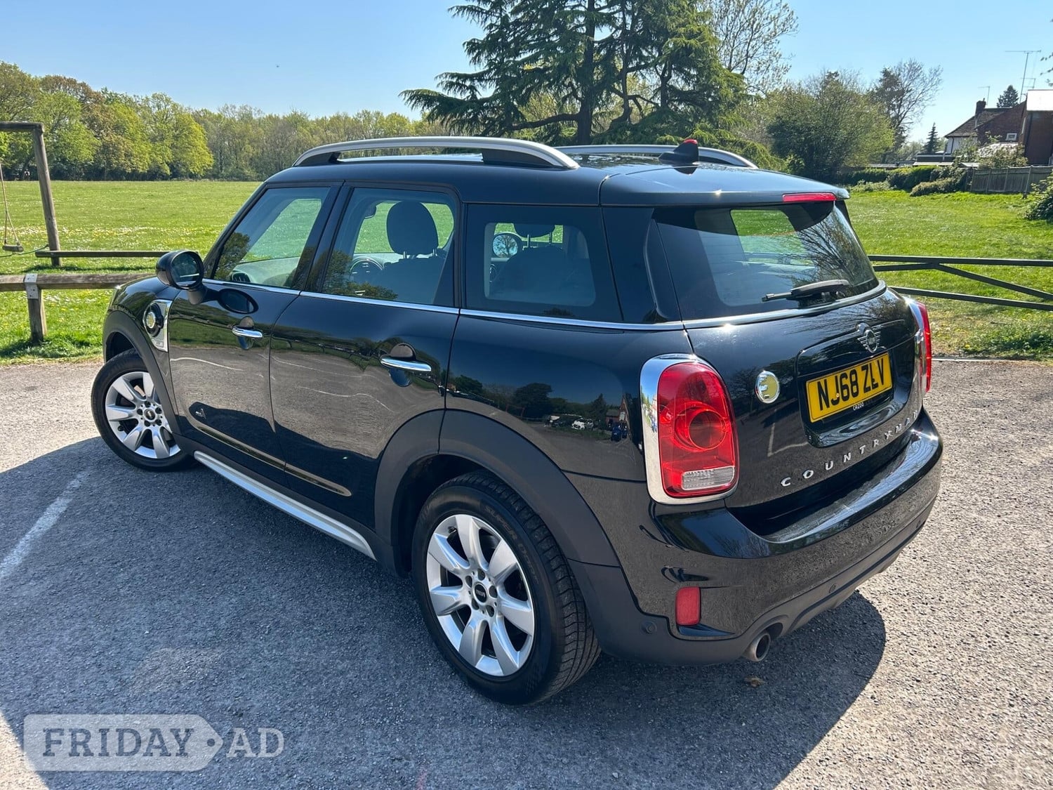 Mini Countryman 2018 - Cars in Chertsey