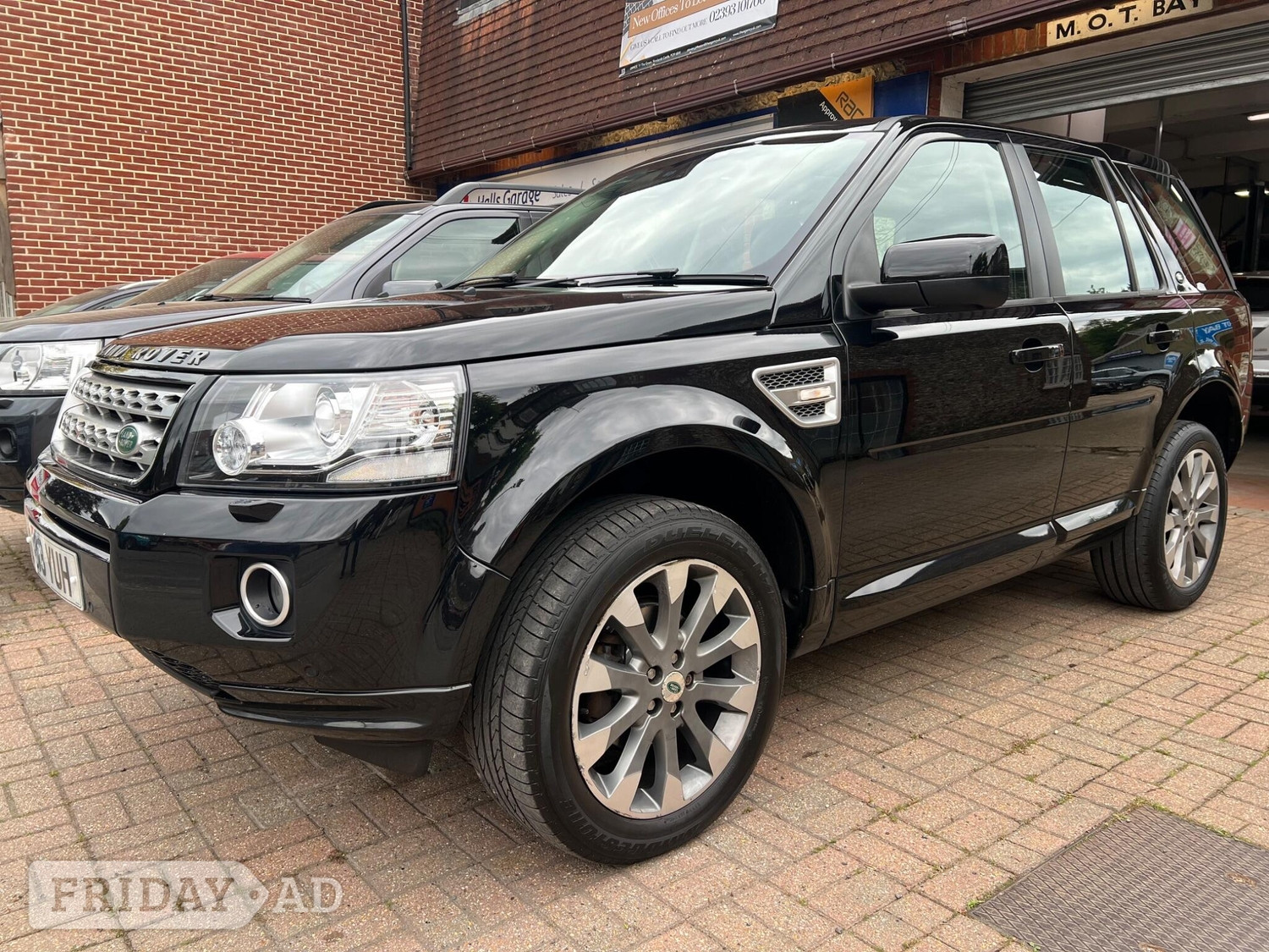 Land Rover Freelander 2 2013 - Cars