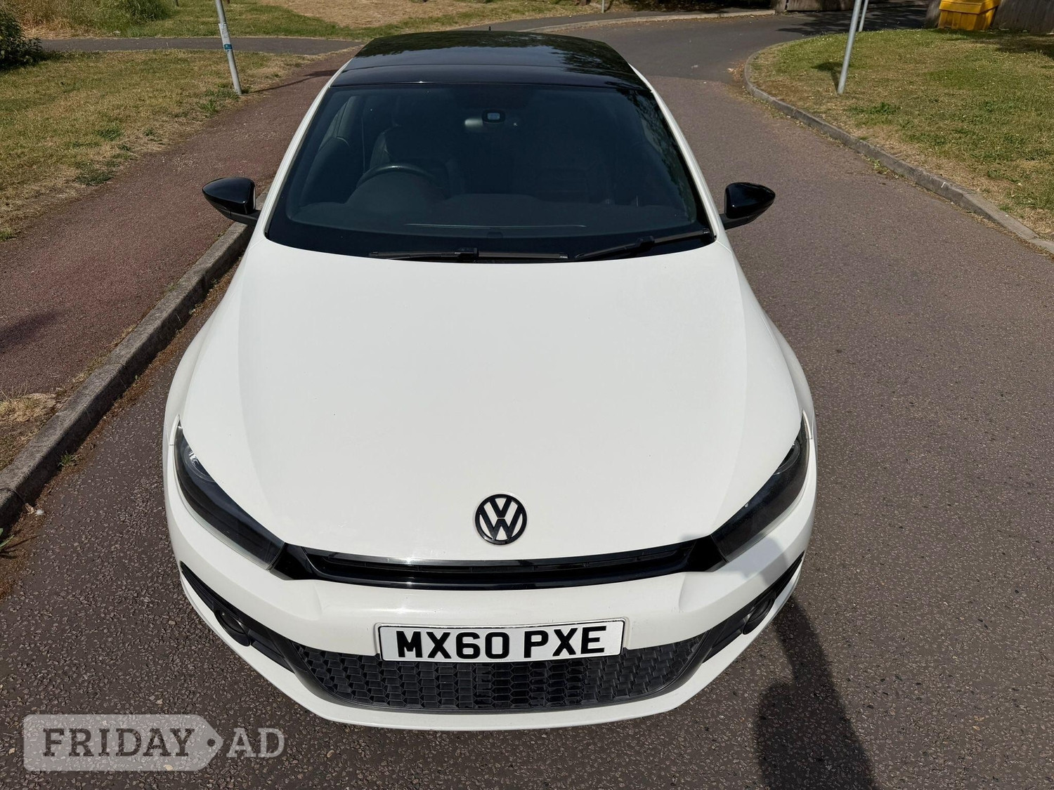 Volkswagen Scirocco 2010 - Cars