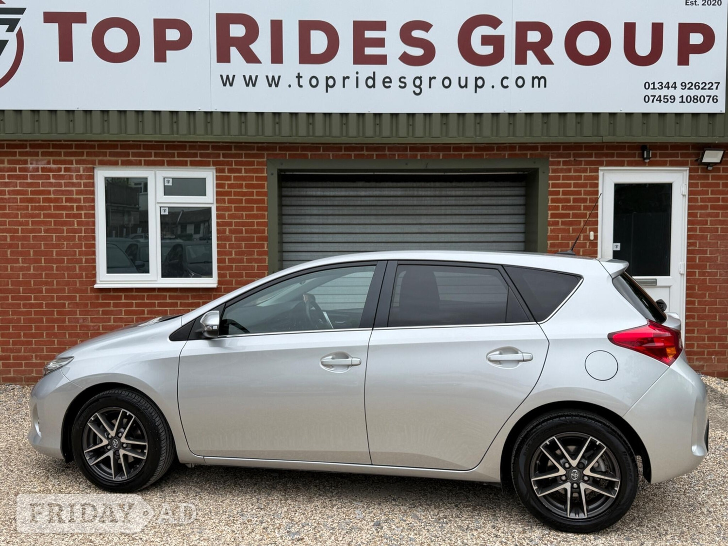 Toyota Auris Crowthorne