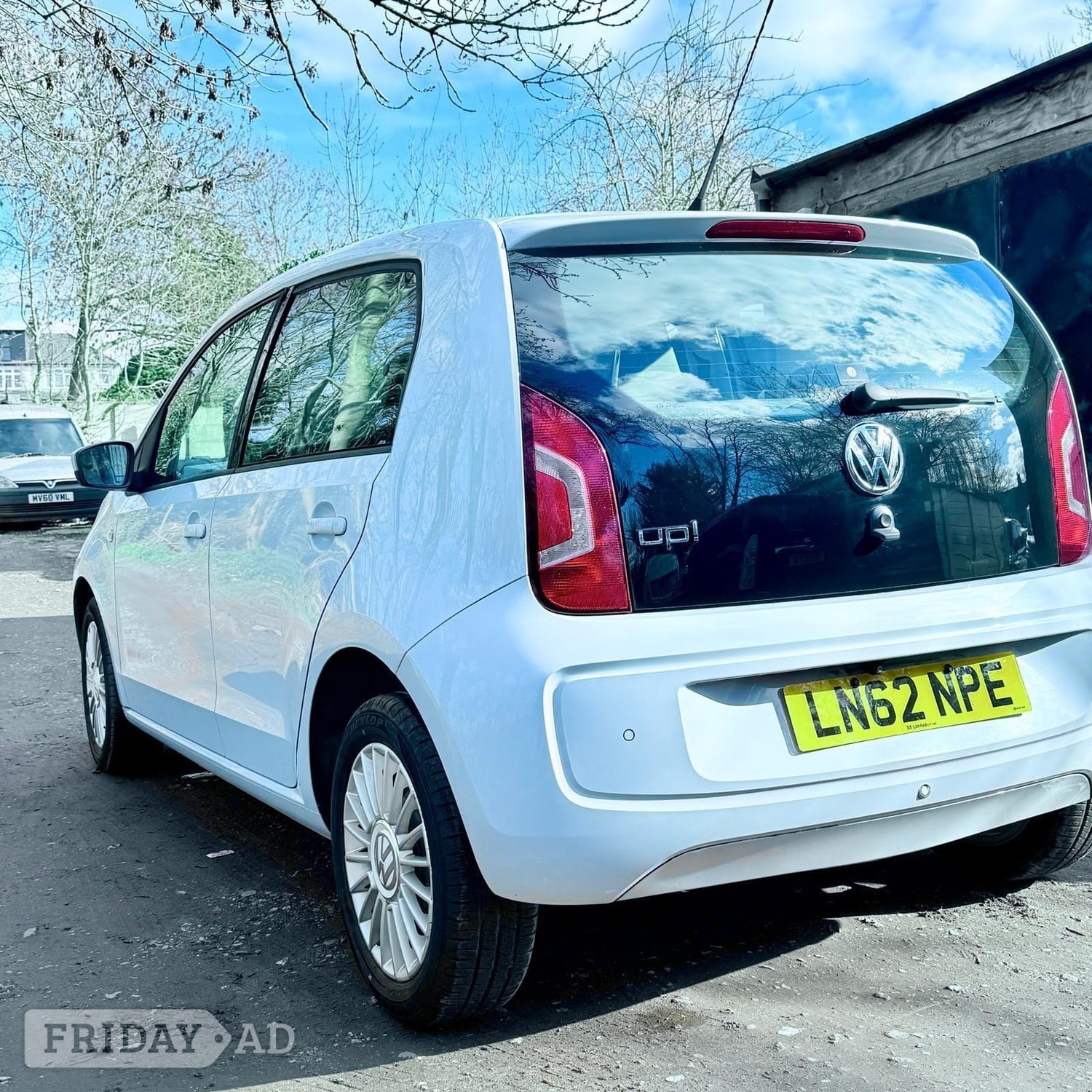 Volkswagen UP! 2012 - Cars
