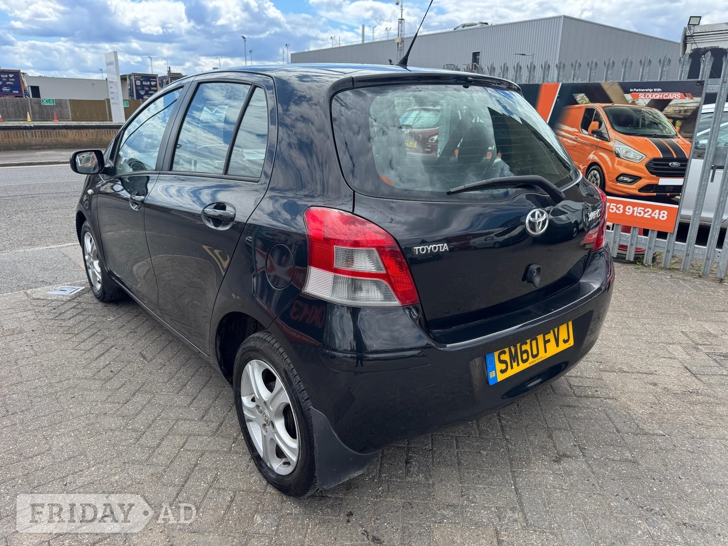 [ berth ]Toyota Yaris