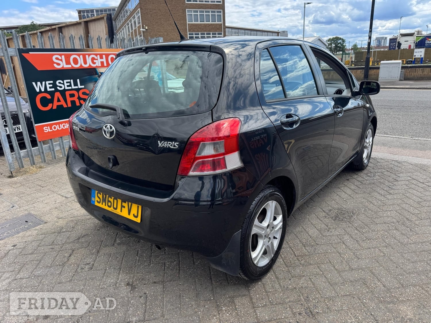 Toyota Yaris 2010 - Cars in Slough