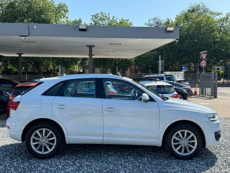 [ berth ]Audi Q3