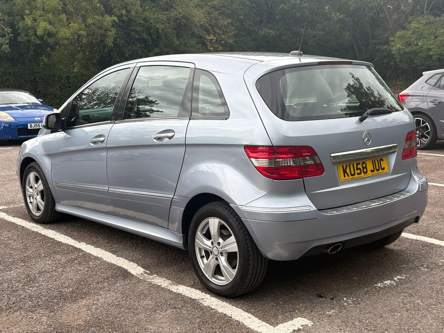 Mercedes-Benz B Class 2008 - Cars in East Molesey