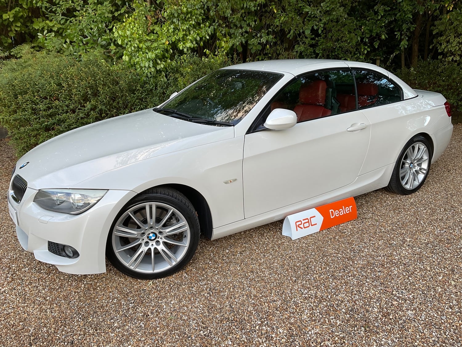 BMW 3 Series 2011 - Cars