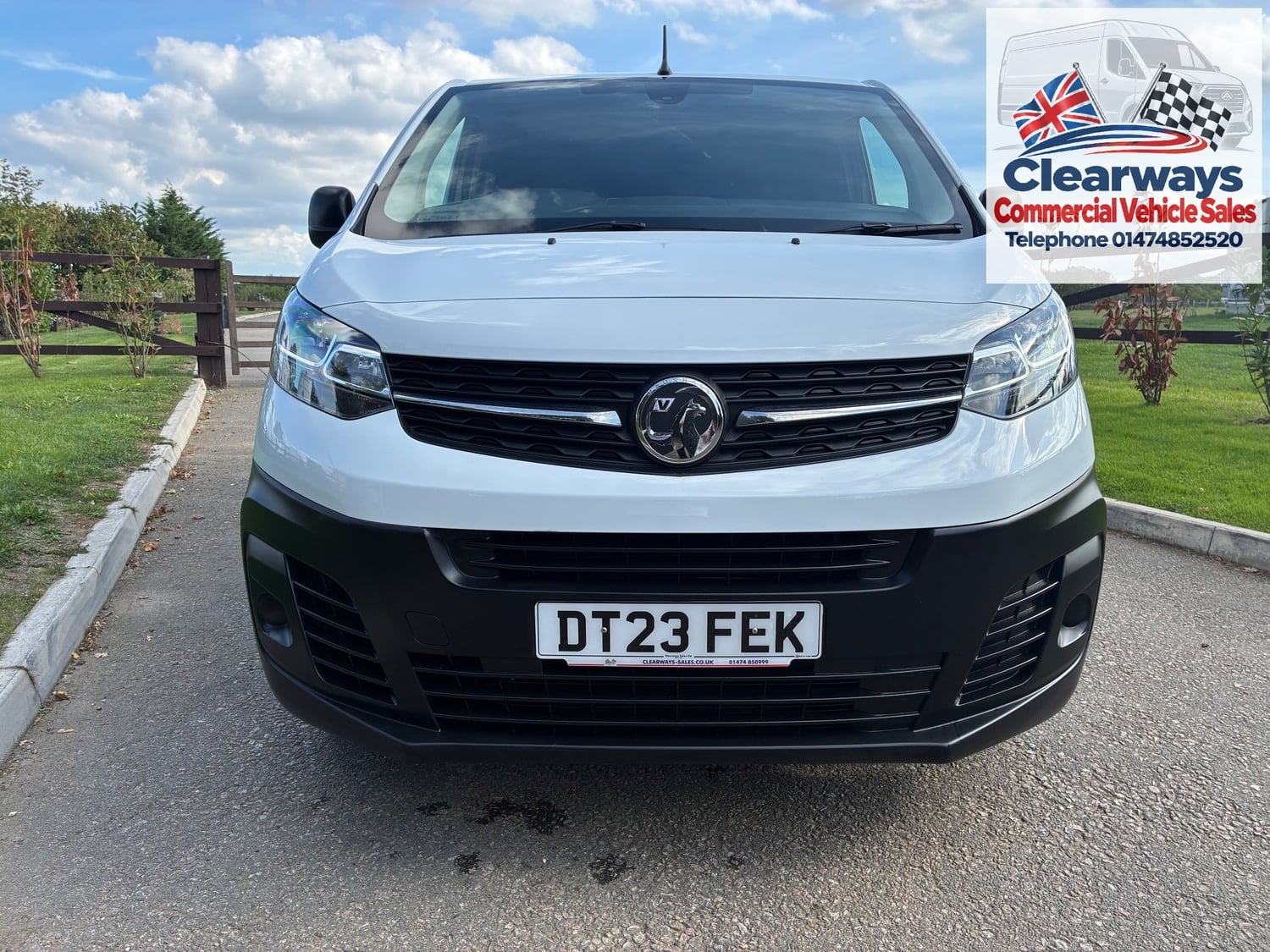 Vauxhall Vivaro 2023 - Vans & Commercial Vehicles