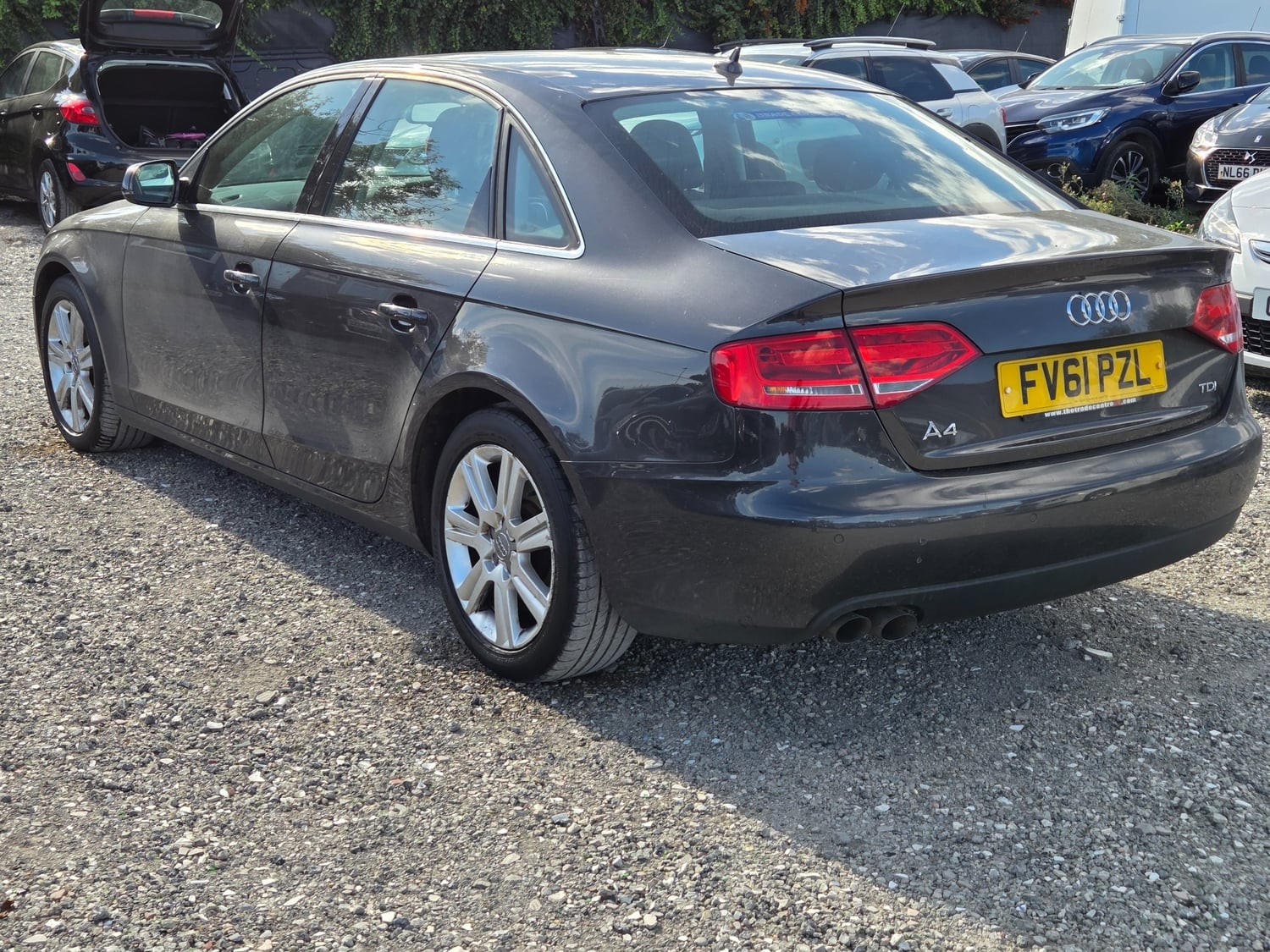 Audi A4 2011 - Cars
