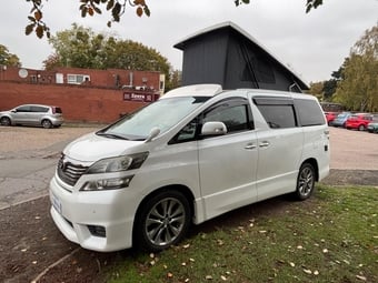 Toyota Vellfire Campervan 2010 for sale