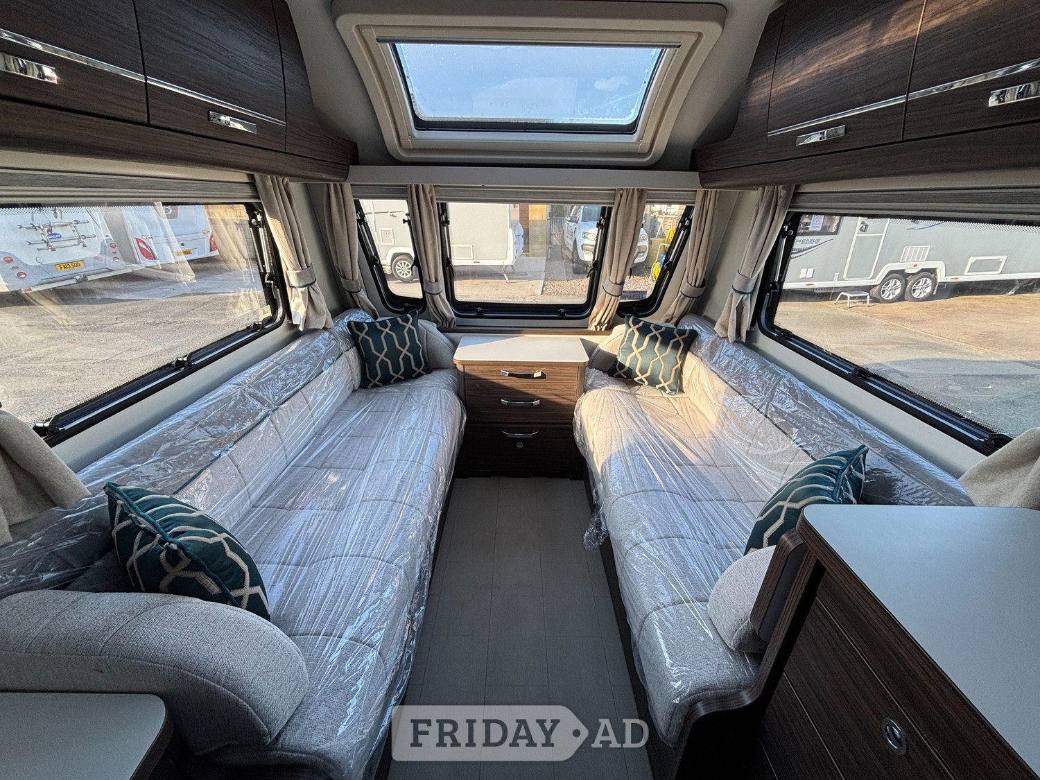 [ berth ]Elddis Affinity